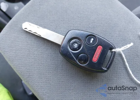 2007 Honda Accord 3.0 Lx z USA, uszkodzony, nr VIN 1HGCM66307A034967